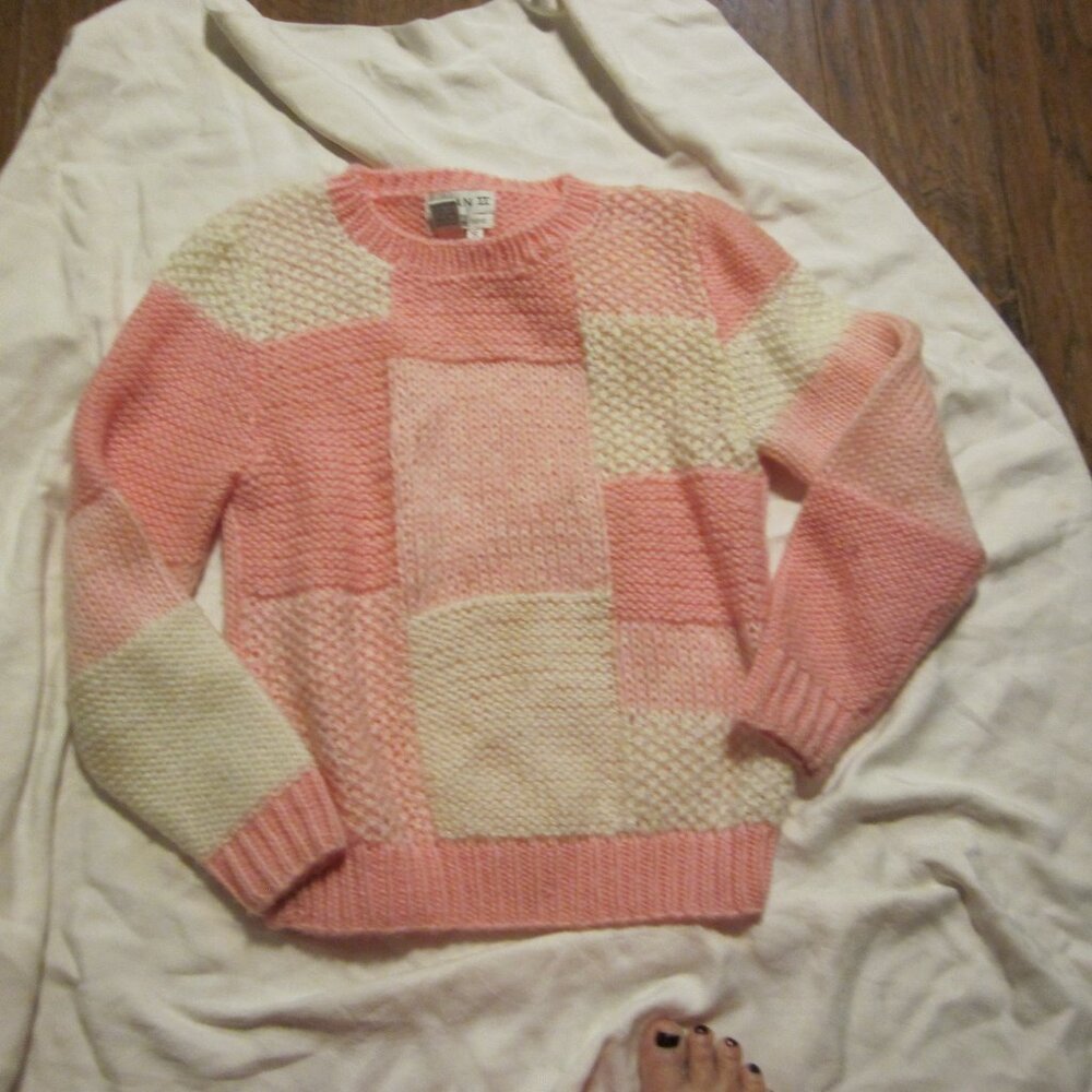 Vtg Evian II PINK WHITE CHECKER WINDOWPANE handknit chunky knit sweater 70s smal